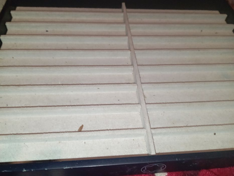 Expositor mont balnc