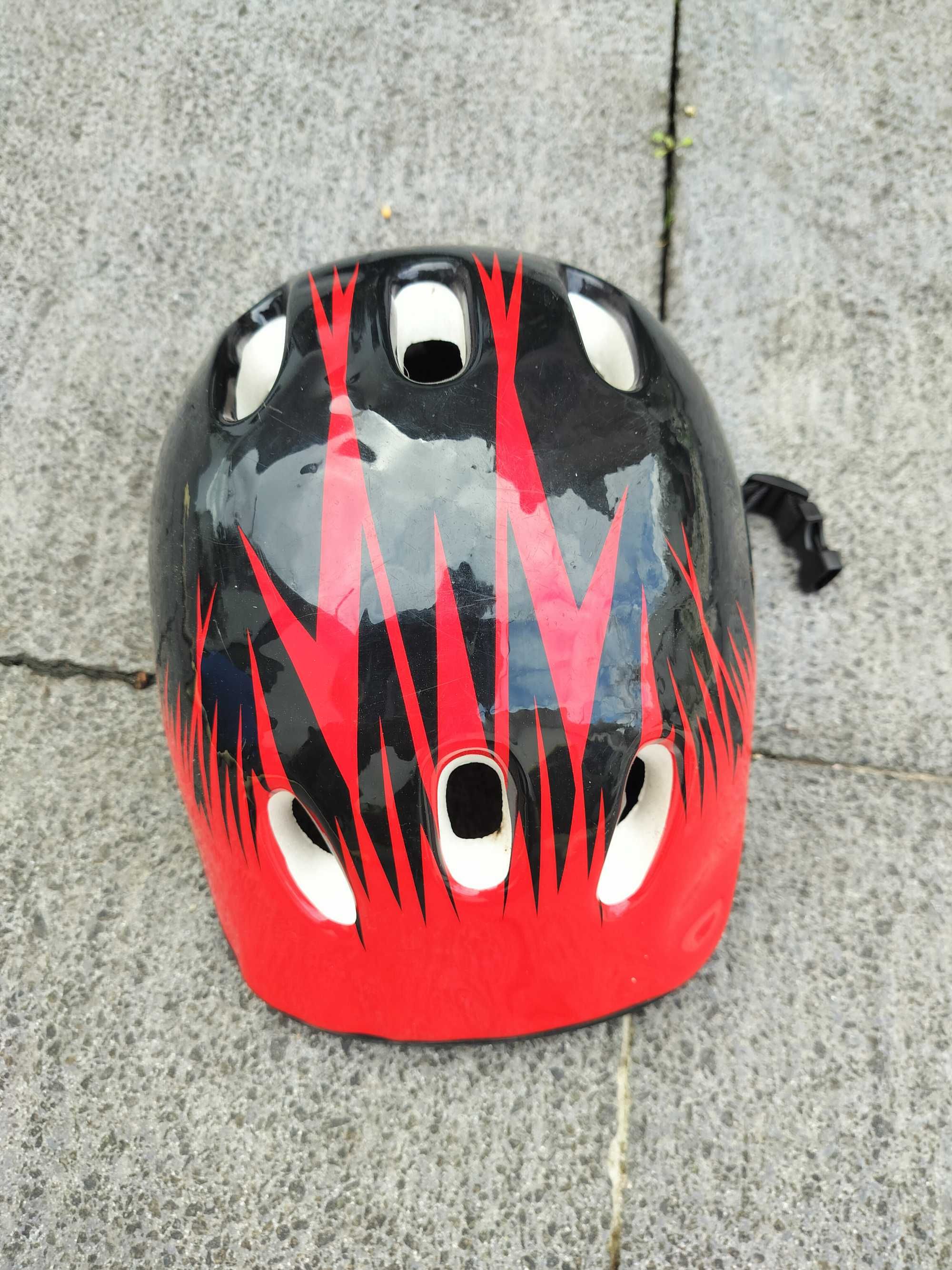 Patins linha oxelo 32-35 com capacete - usados uma vez