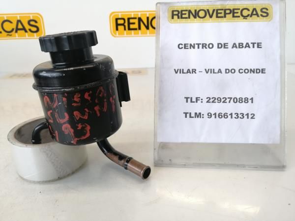 Reservatório / depósito óleo direção NISSAN Sunny III Sedan (N14)