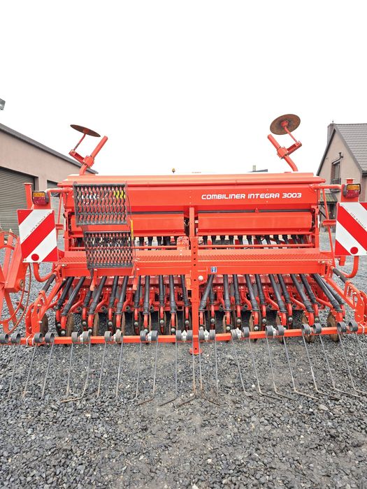 Agregat uprawowo-siewny KUHN Combiliner  Integra 3003 -talerzowy