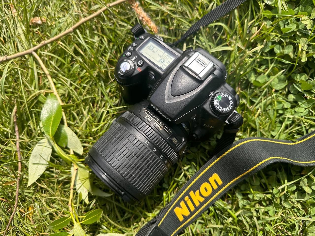 Nikon d90 + 18-105 VR