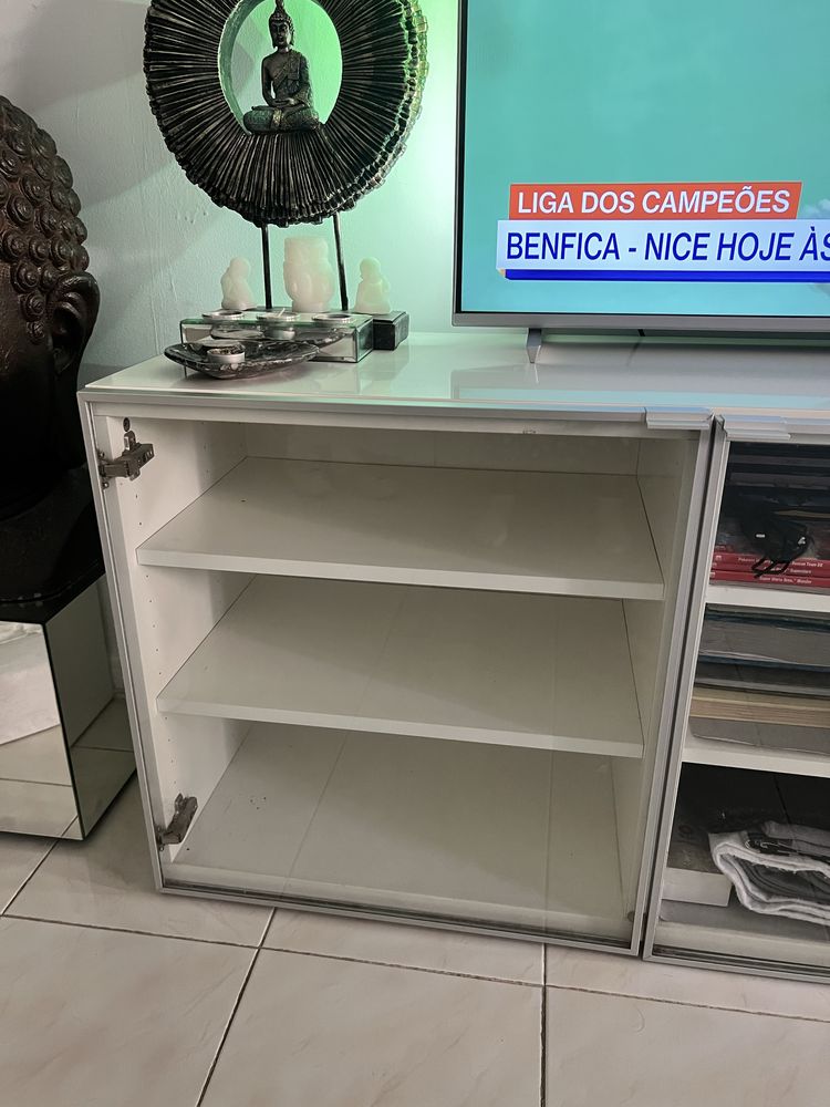 Movél IKEA branco