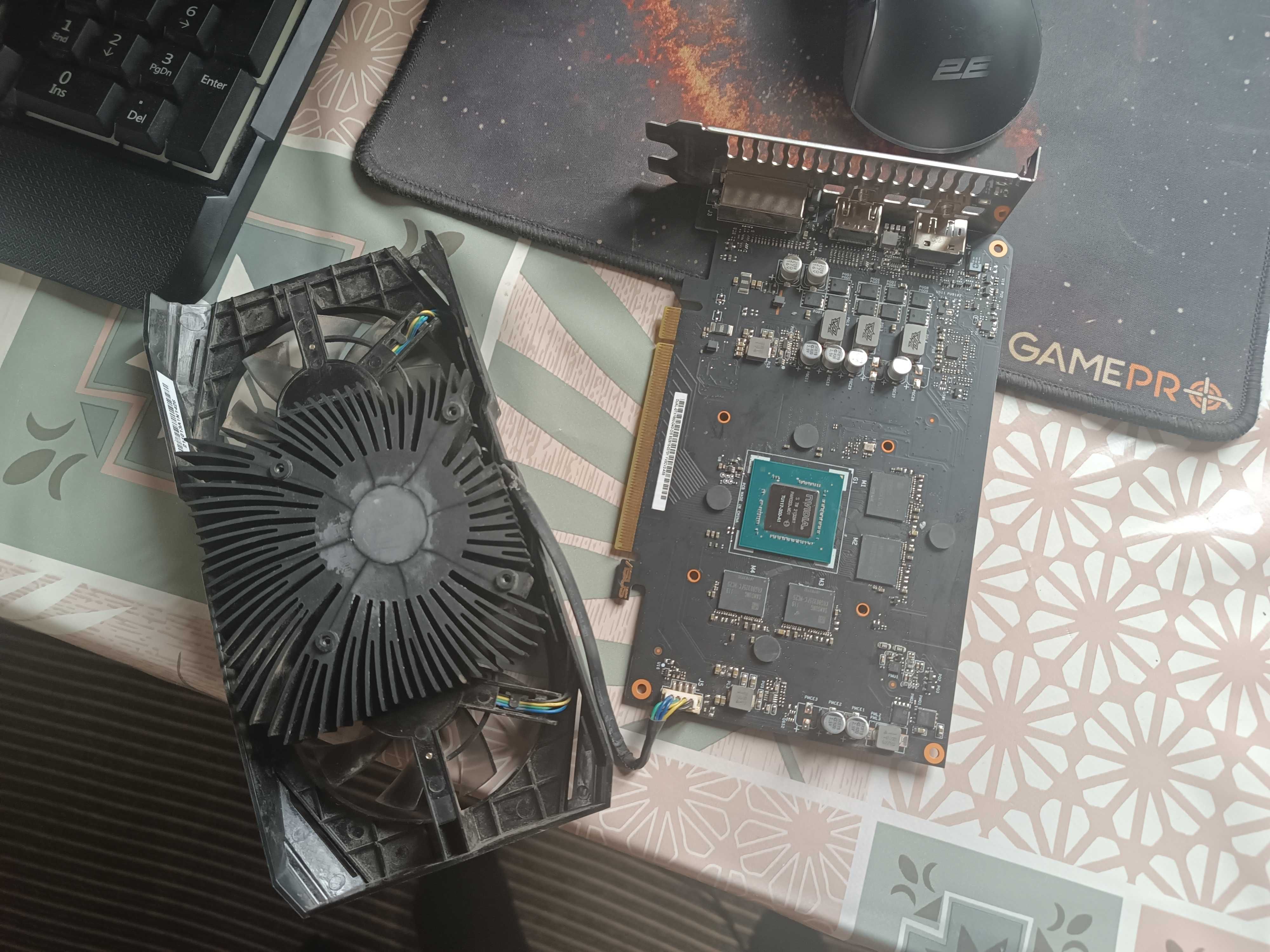 Видеокарта Asus dual ос gtx 1650-O4G (б/у)