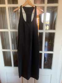 Vestido preto Zara S