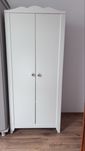 Szafa biała do pokoju dziecięcego Ikea Smagora