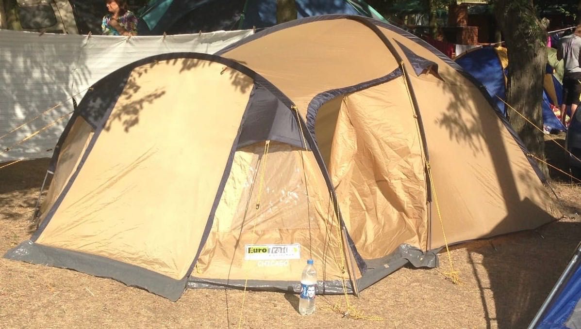 Туристична палатка