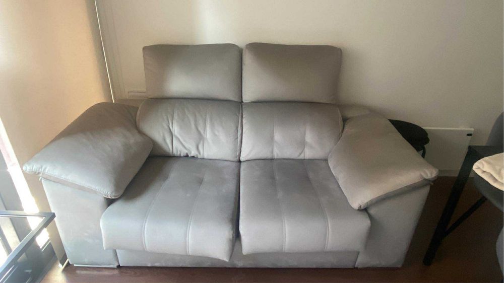 Sofá de 2 lugares