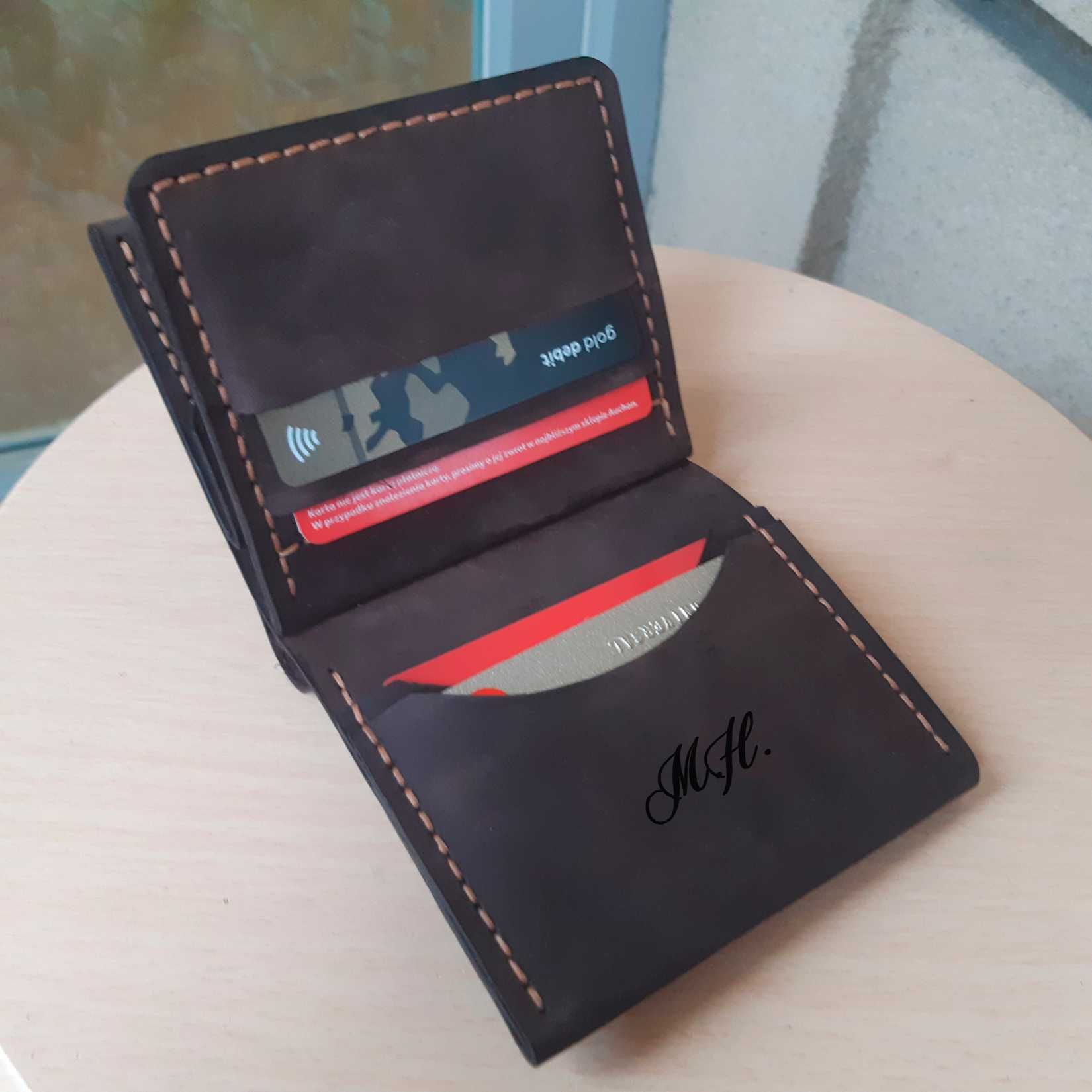 Portfel męski skórzany na siedem kart z grawerem handmade