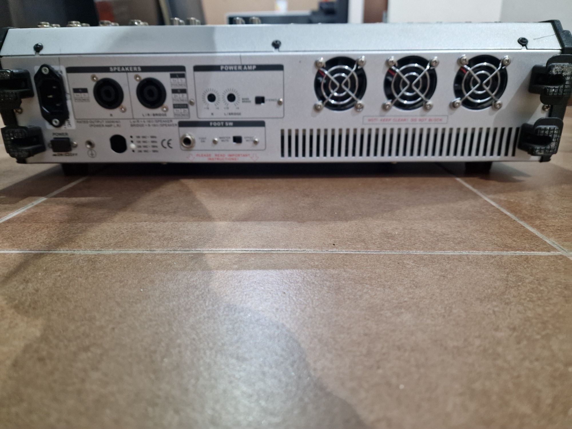 Powermikser PHONIC Powerpod 1860 ii