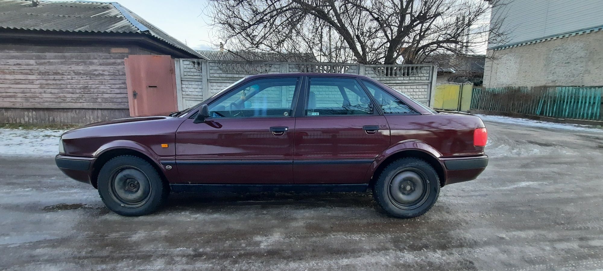 Продам Audi 80 B4