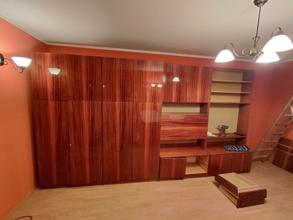Meble zakupinone jako nowe 1975