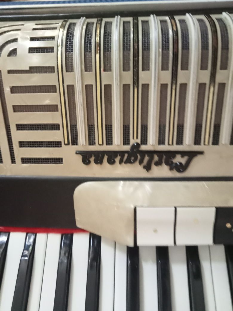 Akordeon Włoski 120 basy