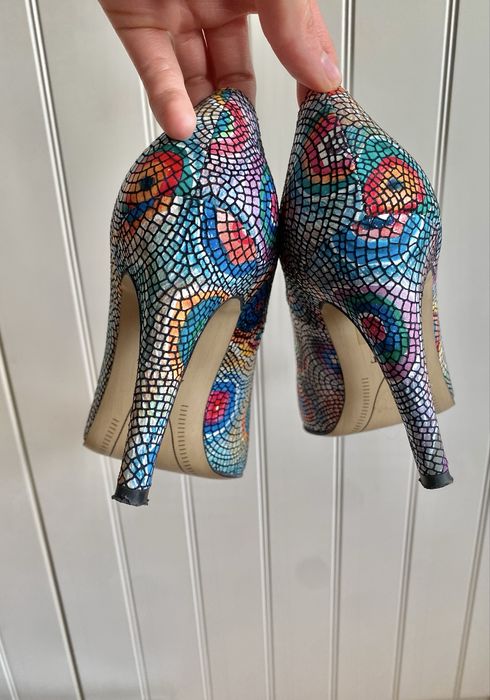 Czółenka szpilki obcasy 38 George Bonelli kolorowe