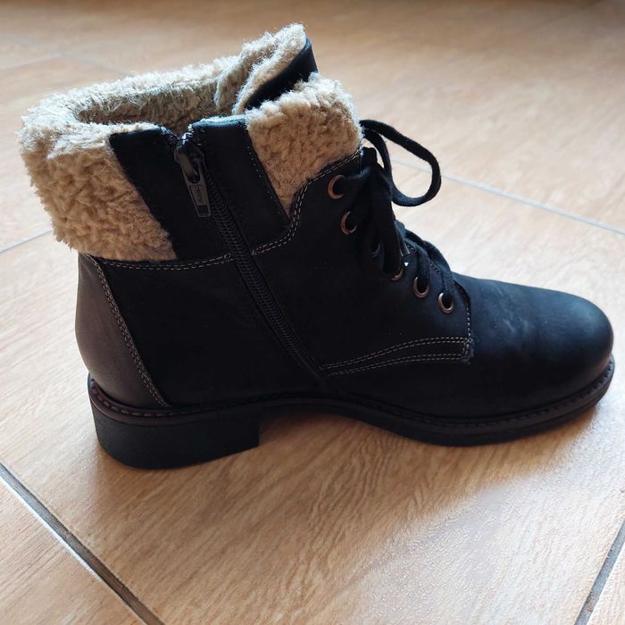Черевики жіночі, чорні, нубукові, зимові