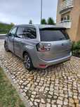 Aluguel de carro para TVDE com 7 lugares