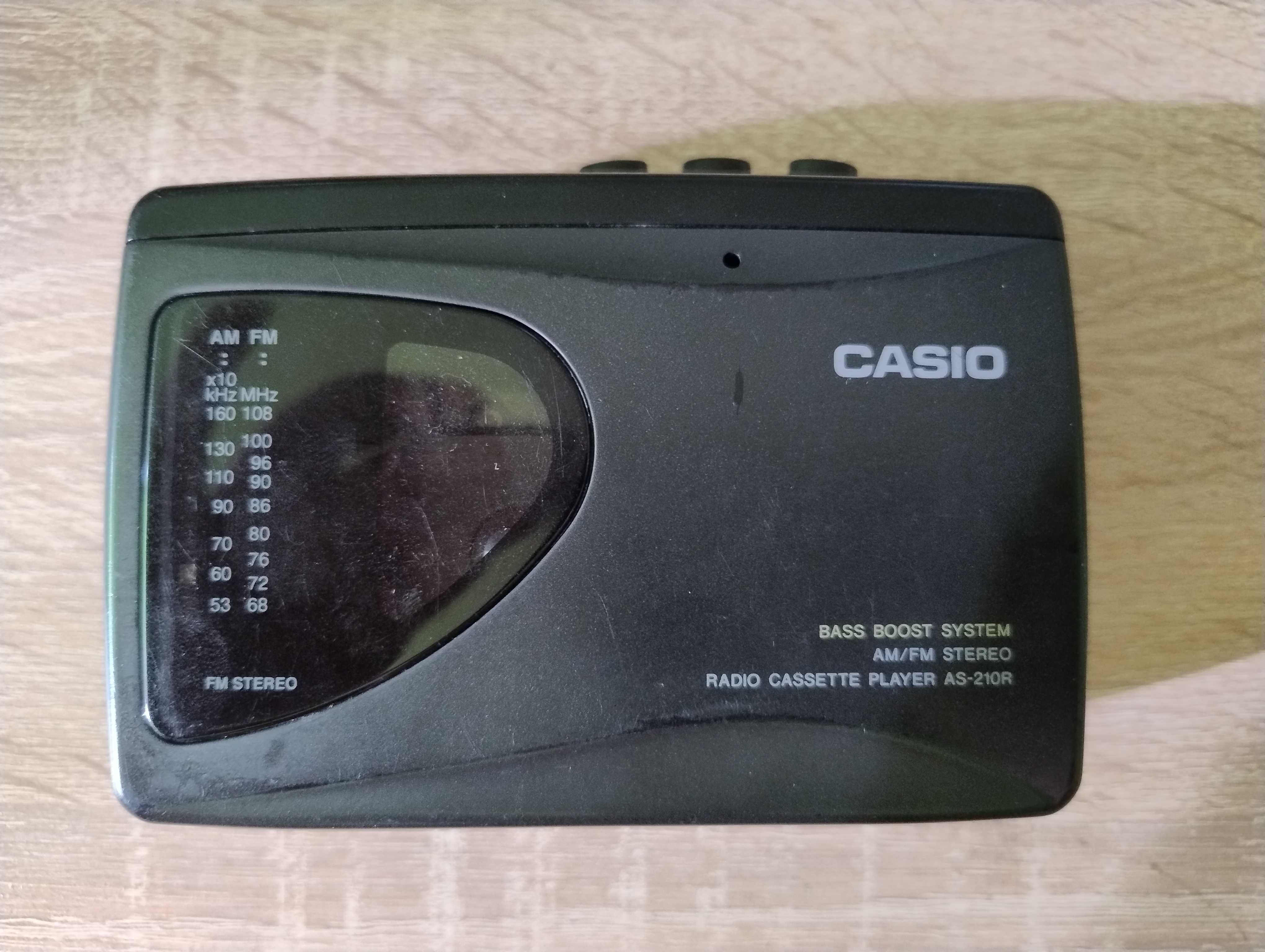 Walkman CASIO AS-210R + słuchawki PHILIPS