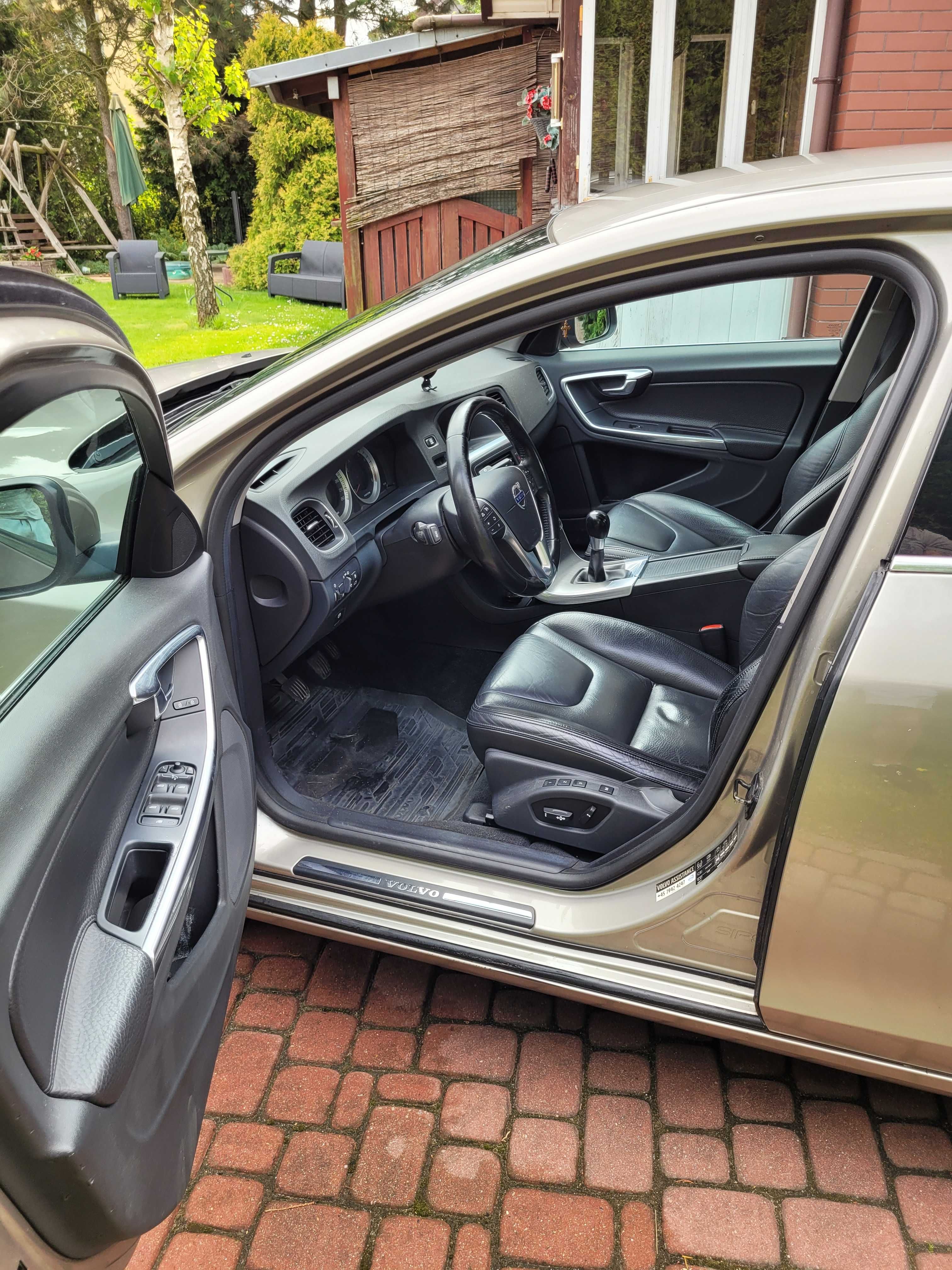Volvo S60 2.0T 2011