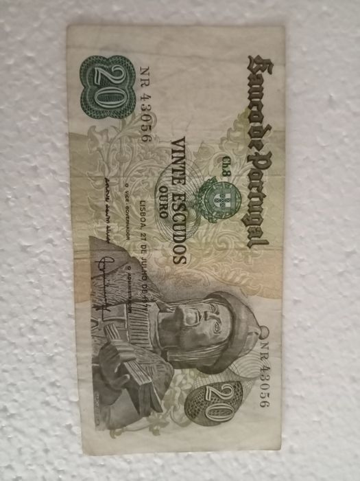 Vendo notas de vinte escudos de Garcia de Orta