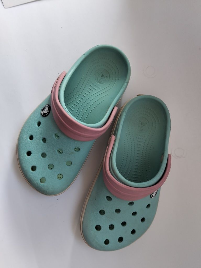 Кроссовки Adidas , Nike Ecco босоножки кожа 150гр