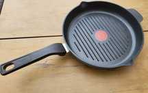 Patelnia grillowa Tefal XL Force 26 cm non-stick (nieprzywierająca)