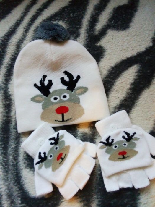 Шапочка с рукавичками