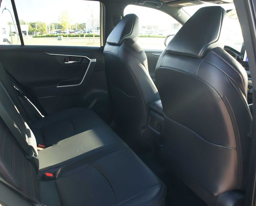 Toyota RAV4 Prime XSE      2024