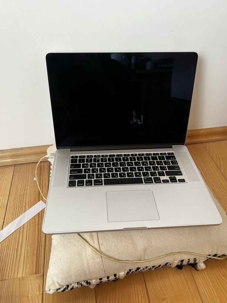 MacBook Pro A1398 Mid 2015