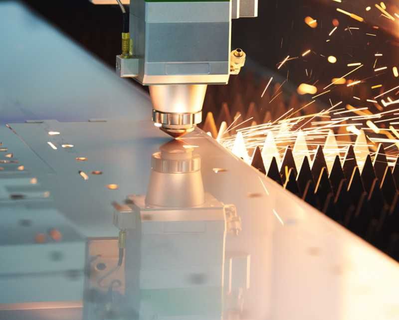 Gięcia blach Cięcie laserem  Sprzedaż blach  spawanie stali