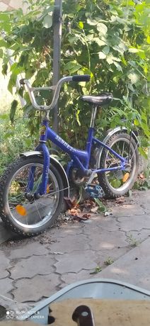 Подростковый велосипед на 5-7лет колесо 16