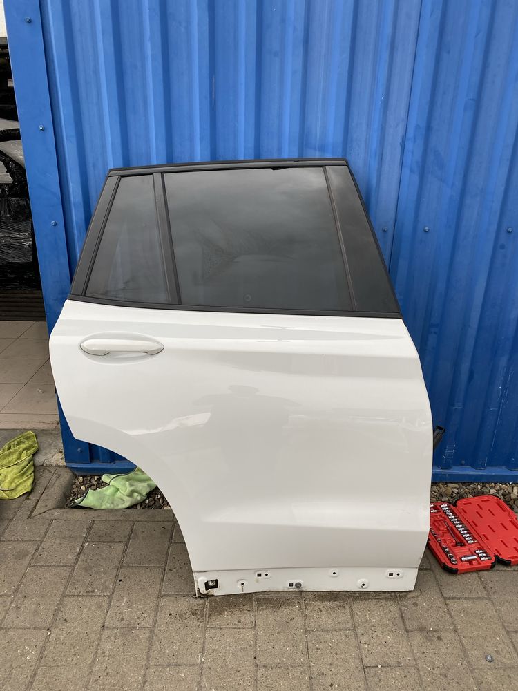 Двери передня задняя л/п BMW X3 G01 рестайл