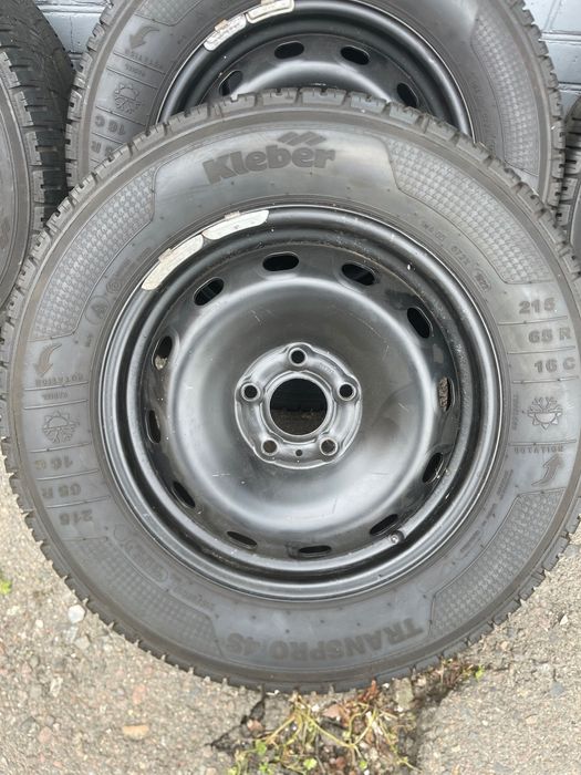 Диски/резина r16 215/65c . Traffic/Vivaro 5*114,3