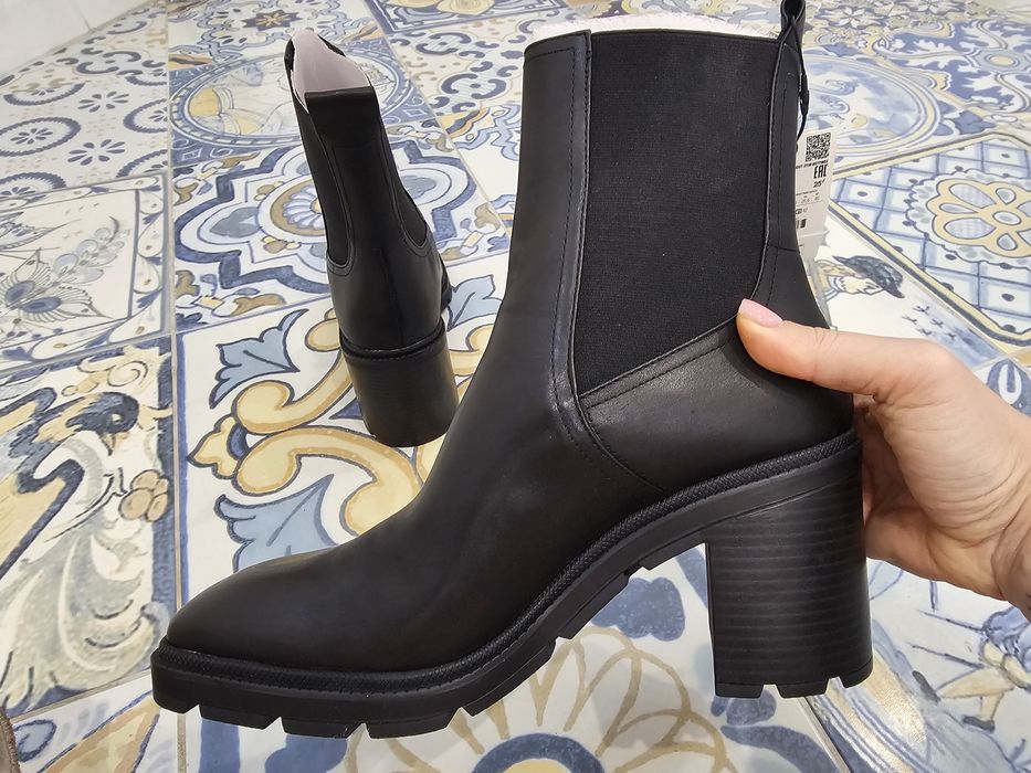 Нові шкіряні чоботи челсі Zara 41
