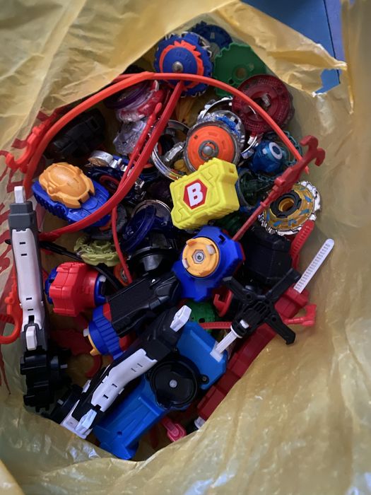 БейдБлейды есть много разных