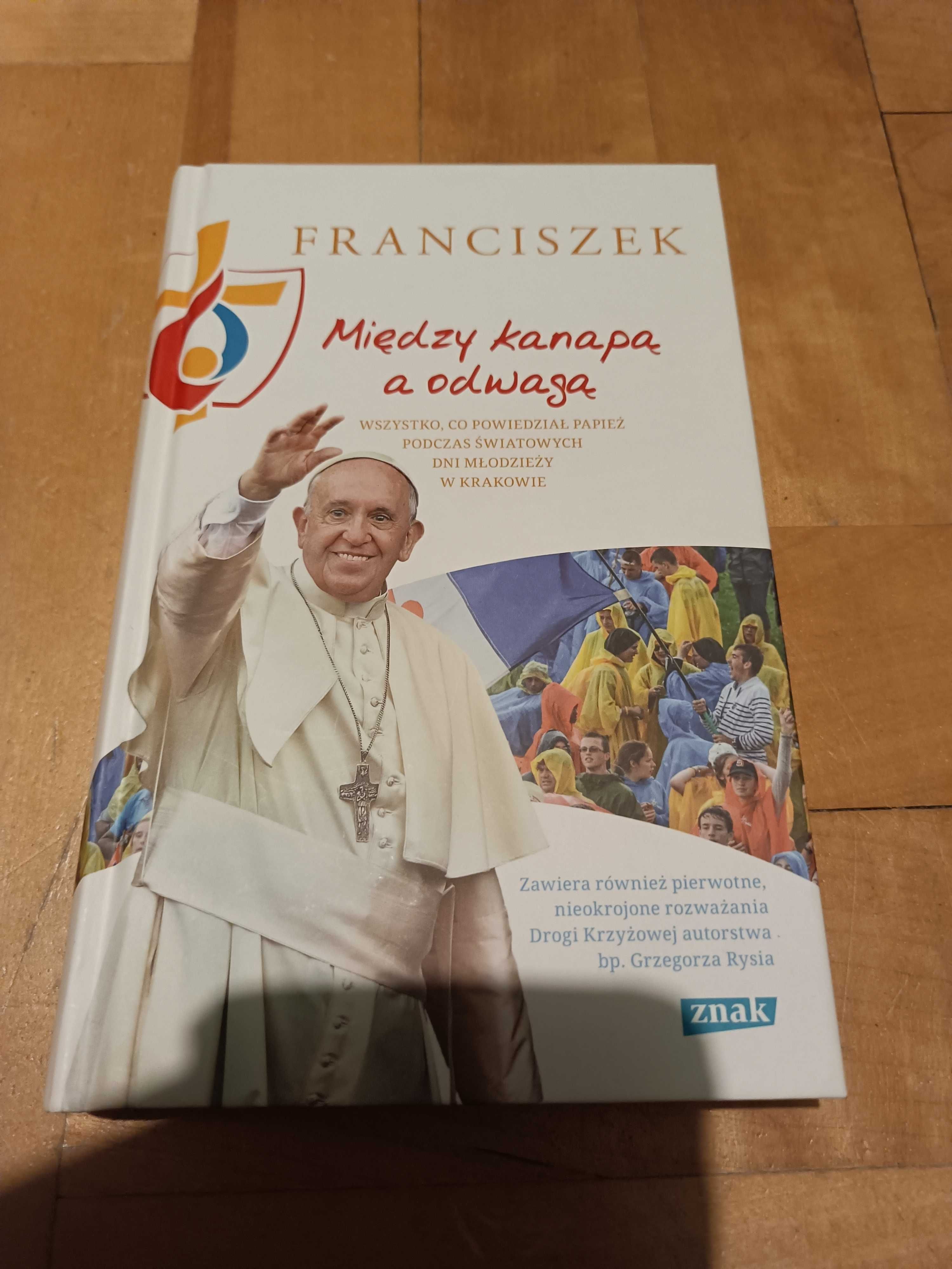 książka - papież Franciszek - Między kanapą a odwagą