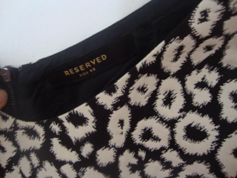 Sukienka Reserved