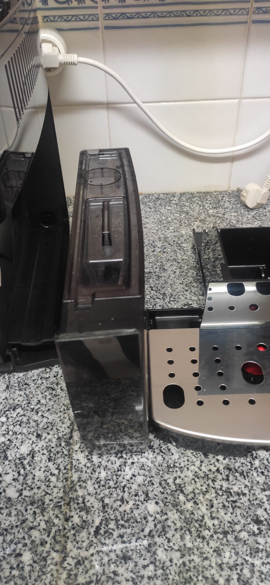 Máquina de café Delonghi Magnífica S