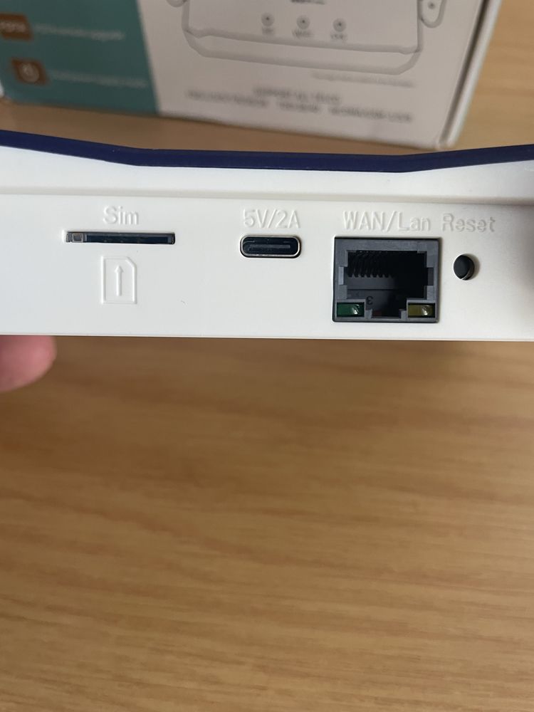 Роутер 4G LTE мобільний Євро версія під сім карту та як стаціонарний