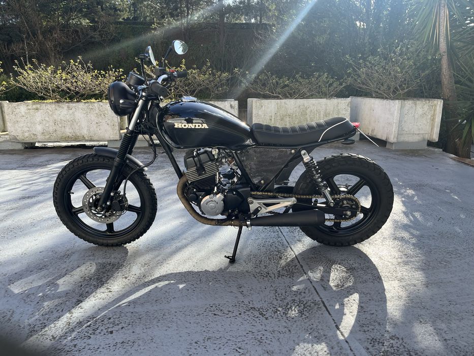 Honda cb 250 Two fifty.