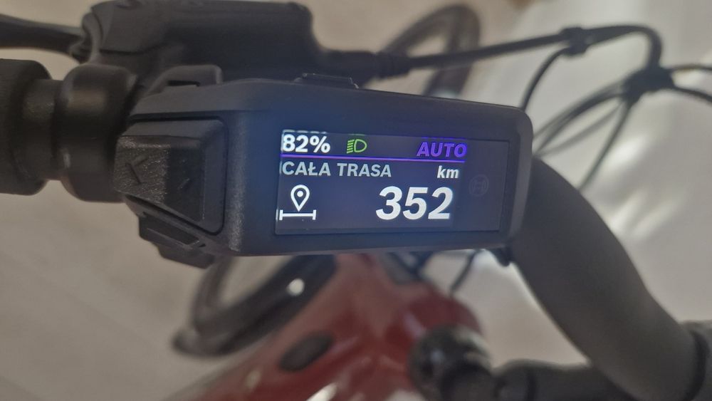 Rower elektryczny Batavus Altura E-go Plus Bosch smart 2024powystawowy