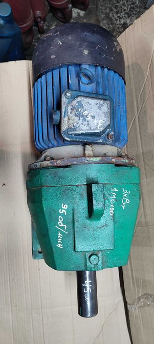 Мотор редуктор 3 кВт редуктор