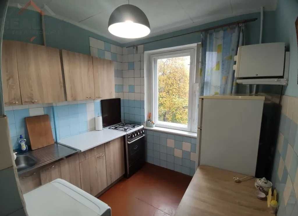 Продам 2к квартиру на пр. Пилипа Орлика