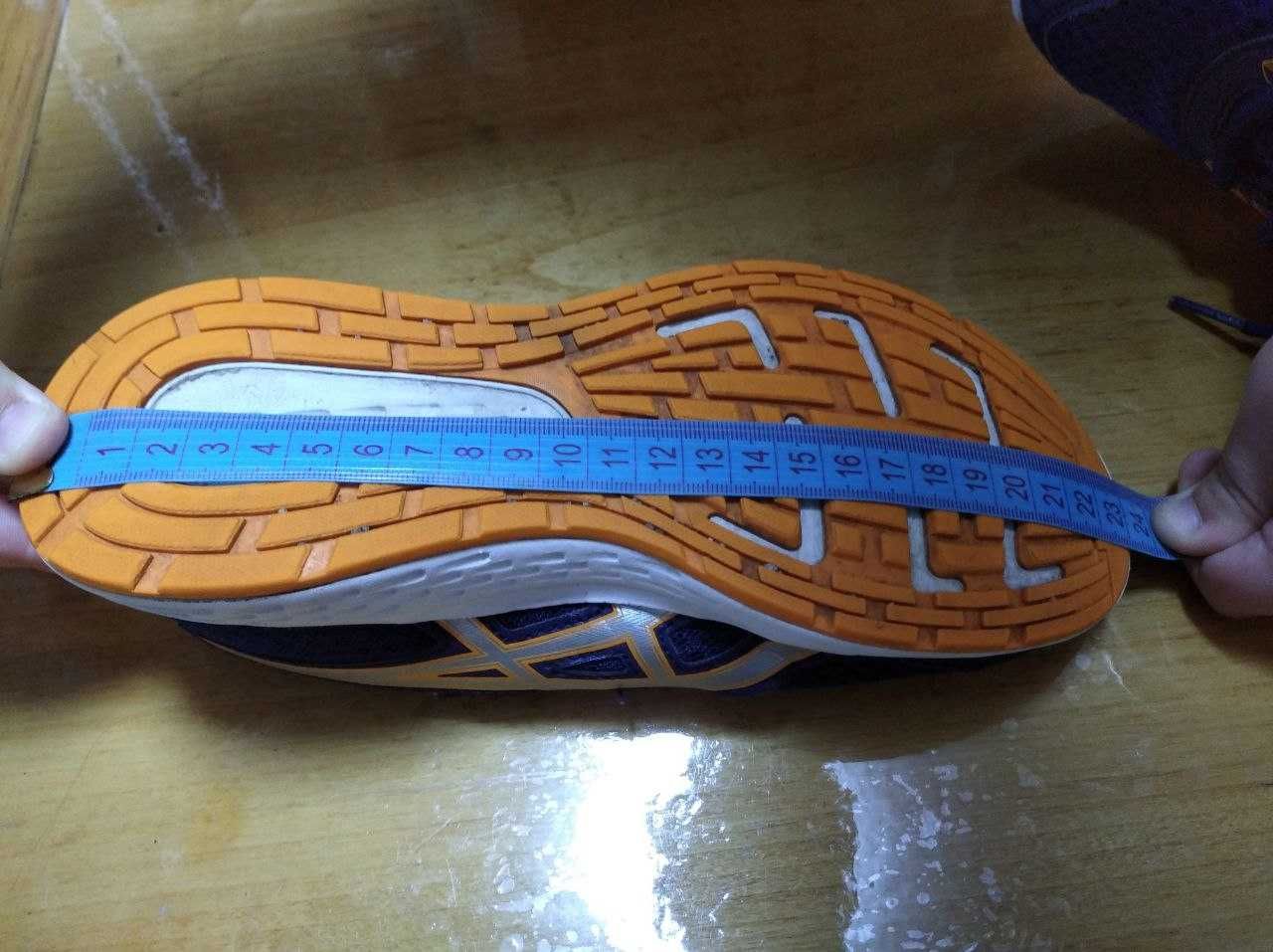 Дитячі кросівки  "Asics"