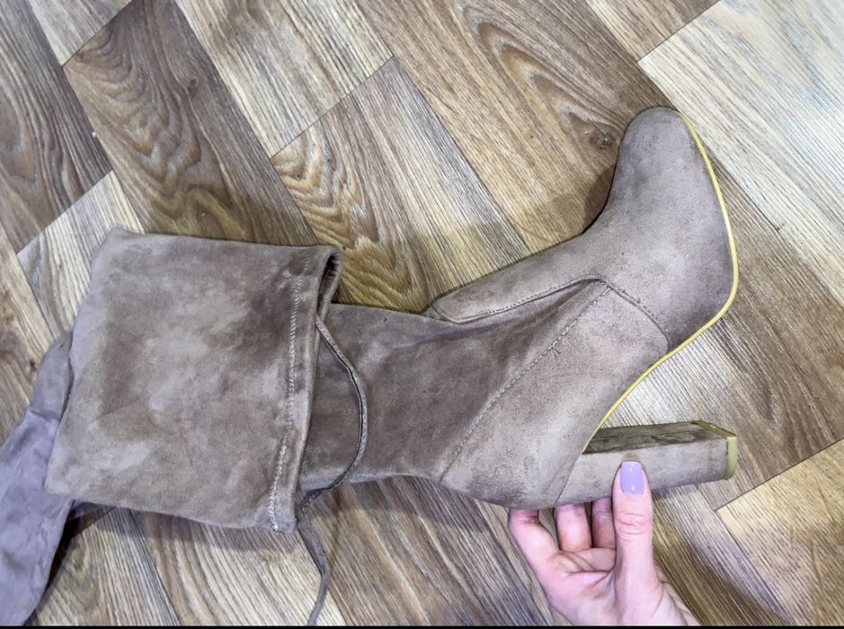 Ботфорди коричневі