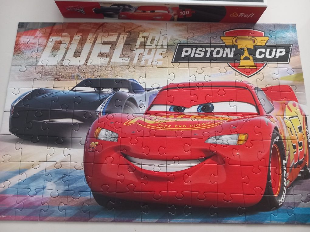 Puzzle cars trefl piston cup 100 sztuk