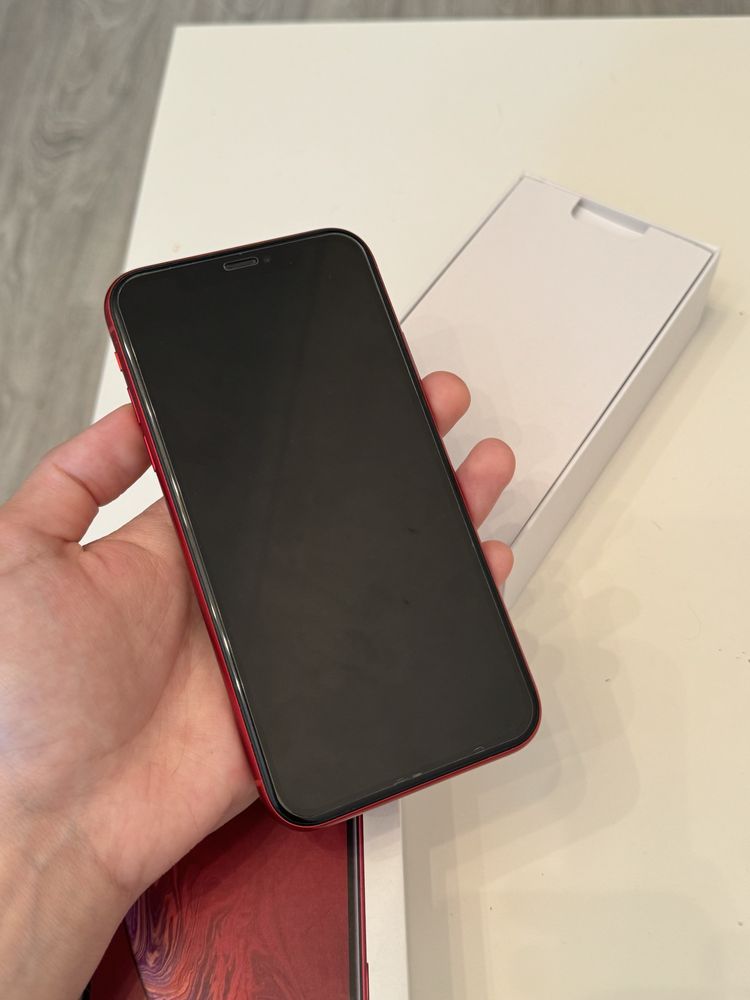 IPhone XR 128 гигабайт