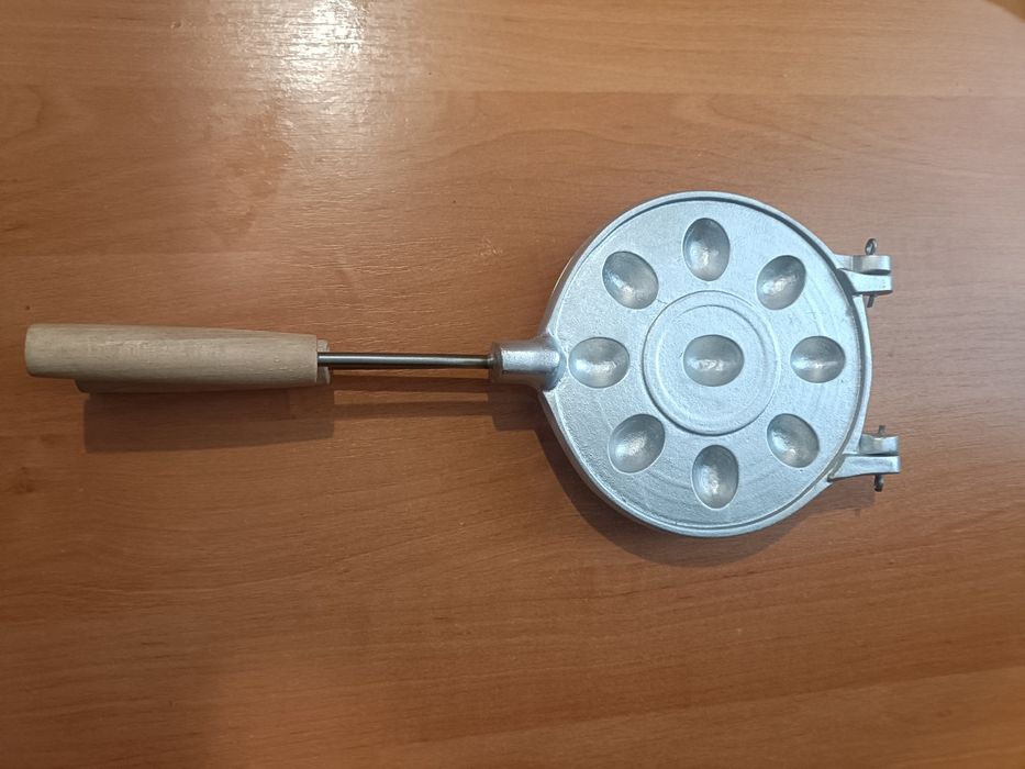 Форма для горішків,формочка,горішниця,орешница на плитку