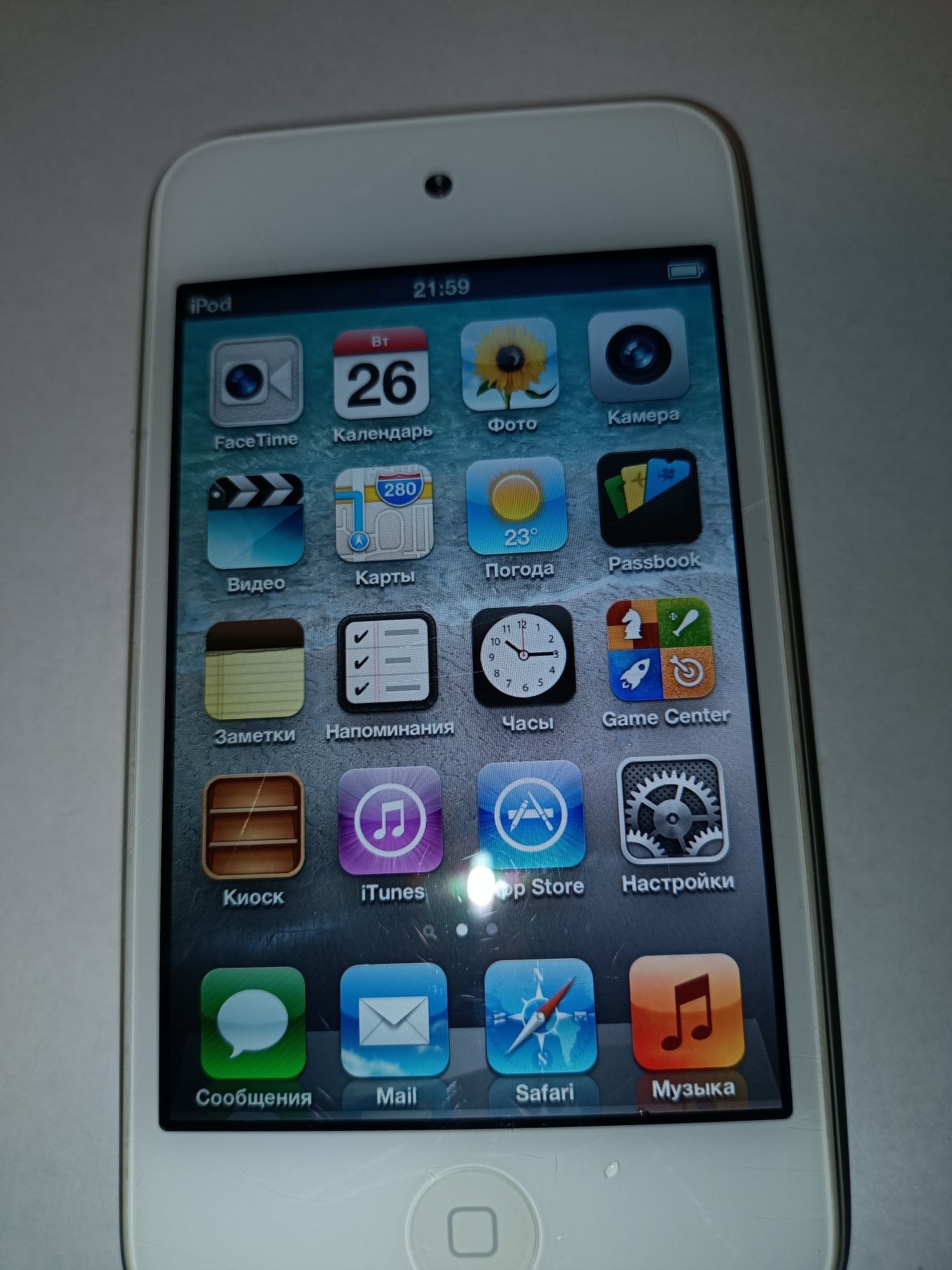Продам Ipod 8gb.
