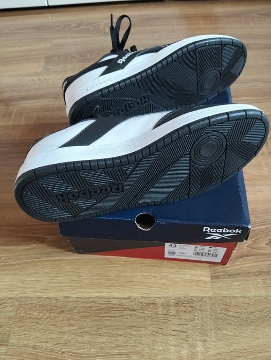 Reeboka buty  43