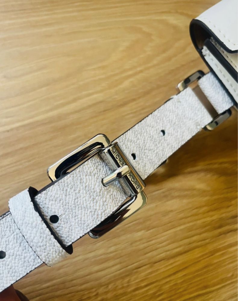 Pasek Michael Kors z nerkami saszetkami