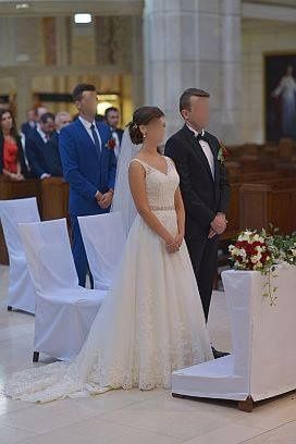 Suknia ślubną Annais Bridal model Irene